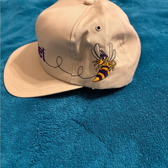 Source Unknown Beige Hornet Cap with Purple Logo - Picture 2 of 6